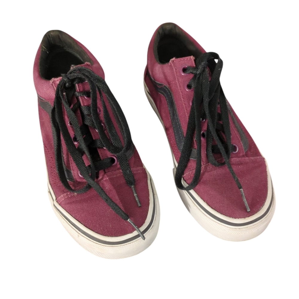 Vans Unisex Men 5/Women 6.5 Burgundy Canvas Sneakers with Black Laces